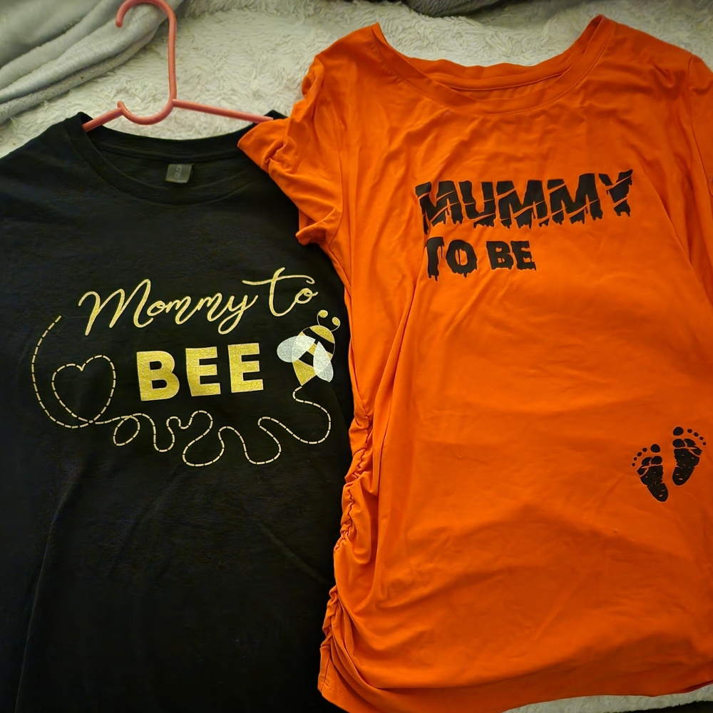 Mommy to Bee and Mummy to Be T-Shirts